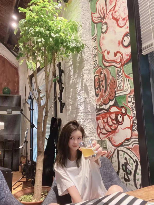 南山气质美女可可